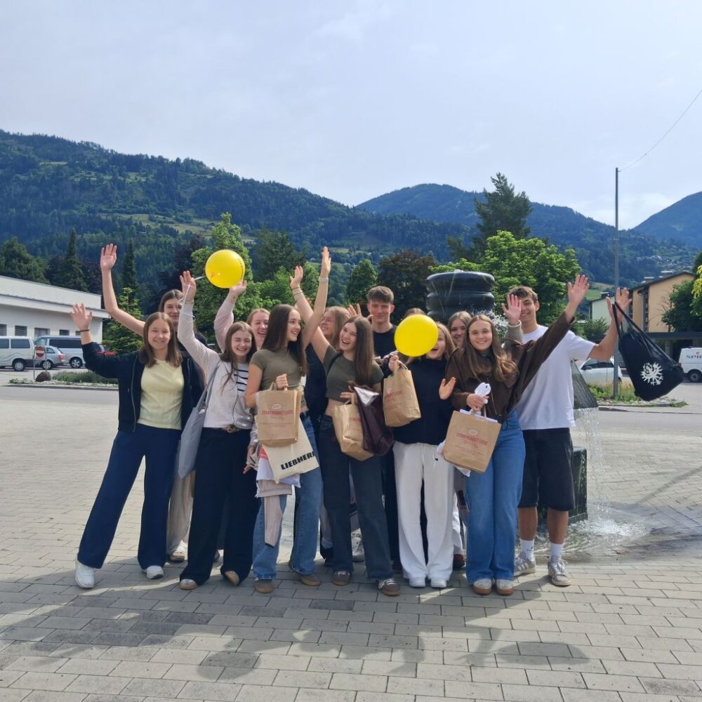 HLW Lienz besucht die Innos-Jobmesse